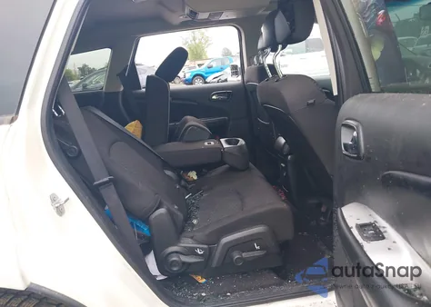 2015 Dodge Journey Sxt z USA, uszkodzony, nr VIN 3C4PDDBG1FT646373